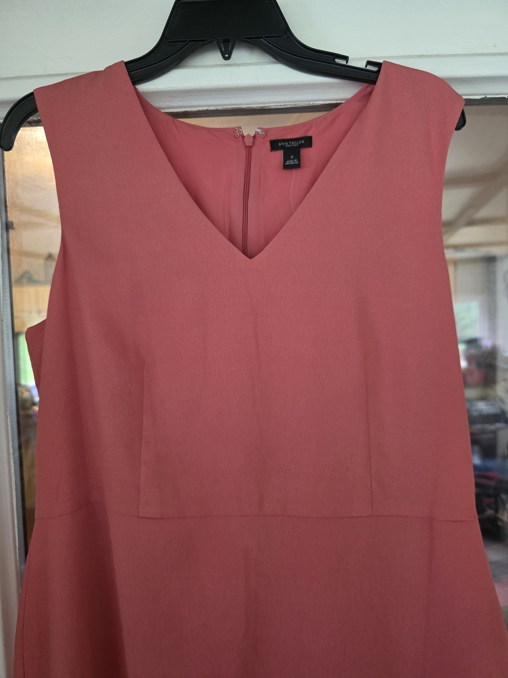 NEW Ann Taylor Factory Coral Chiffon V-Neck Ruffle Hem Dress Sz 12 - Picture 3 of 6